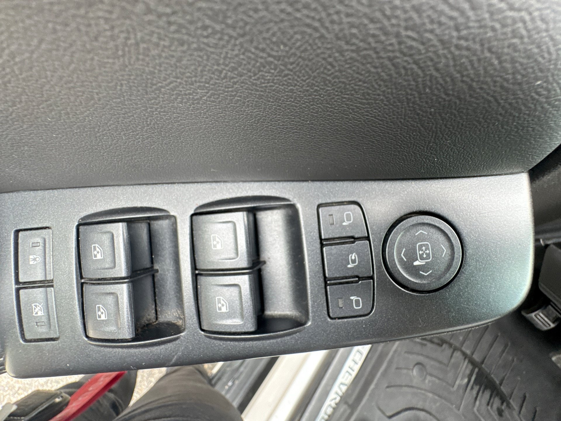 Used 2017 Chevrolet Tahoe Premier AWD/4WD image 15