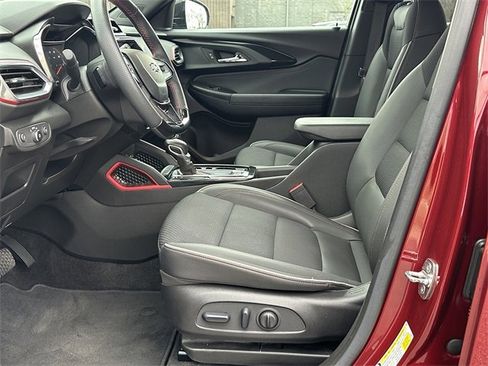 Used 2023 Chevrolet TrailBlazer RS w/ Convenience Package image 10