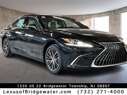 New 2025 Lexus ES 350 w/ Premium Package