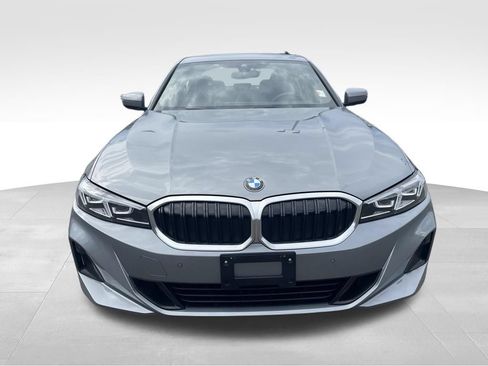 Used 2023 BMW 330i xDrive Sedan w/ Convenience Package AWD/4WD image 21