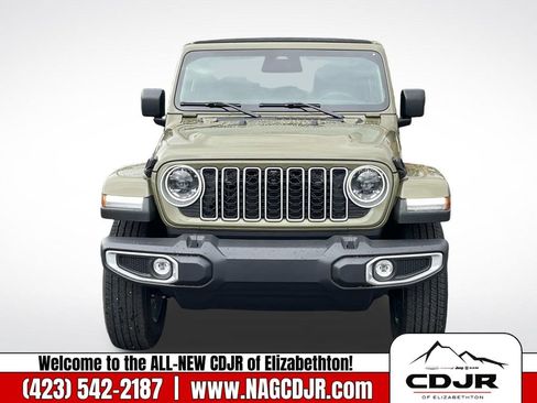 New 2026 Jeep Wrangler Sahara image 9