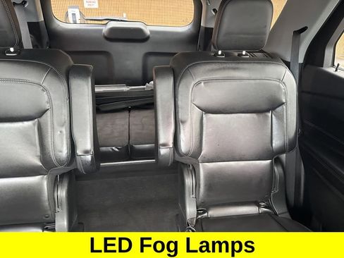 Used 2022 Ford Explorer XLT w/ Equipment Group 202A image 16