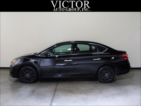 Used 2018 Nissan Sentra S image 1
