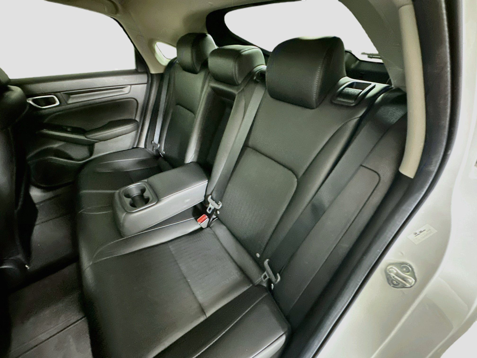 Used 2024 Honda Civic EX-L image 27