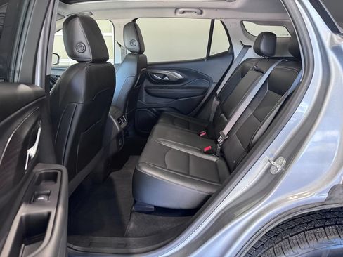 Certified 2023 GMC Terrain SLT AWD/4WD image 9