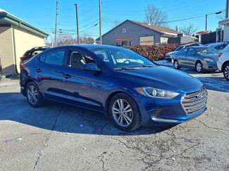 Used 2017 Hyundai Elantra SE video 3