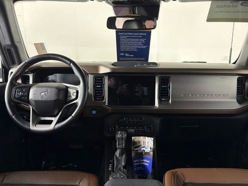 Used 2022 Ford Bronco Outer Banks AWD/4WD image 27