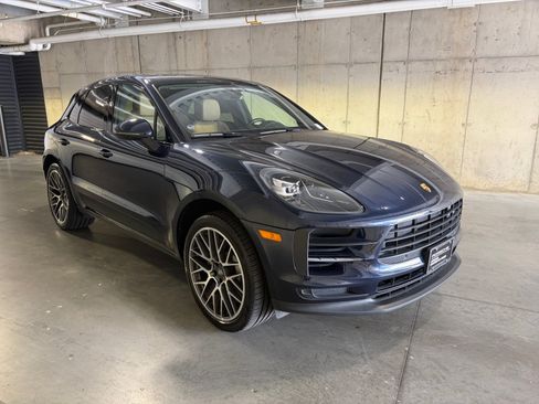 Certified 2020 Porsche Macan S AWD/4WD image 9