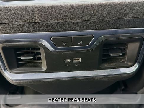 Used 2022 Chevrolet Silverado 1500 High Country w/ High Country Premium Package image 9