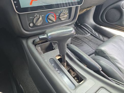 Used 1994 Pontiac Firebird Trans Am RWD image 26