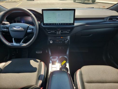 Used 2024 Ford Escape ST-Line w/ Tech Pack #1 AWD/4WD image 15