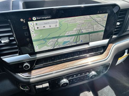 New 2026 GMC Sierra 1500 Elevation image 28