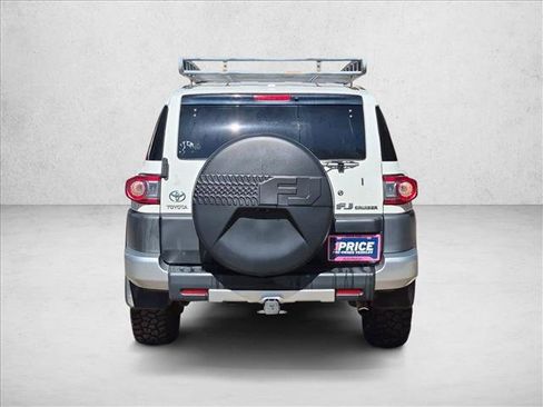 Used 2013 Toyota FJ Cruiser 4WD w/ Convenience Pkg image 6
