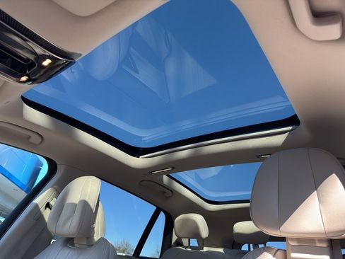 Used 2023 Mercedes-Benz EQS 580 4MATIC SUV image 23