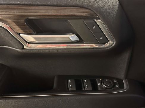 Used 2022 Chevrolet Silverado 1500 LT Trail Boss w/ Protection Package image 13