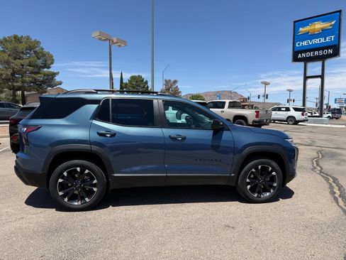 Used 2025 Chevrolet Equinox RS AWD/4WD image 4