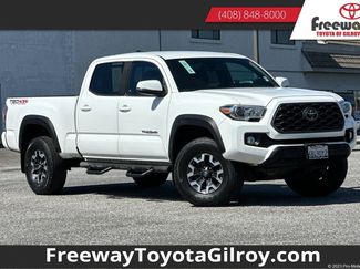 Used 2020 Toyota Tacoma TRD Off-Road w/ Technology Package video 1