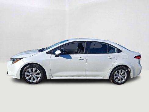 Certified 2025 Toyota Corolla LE image 10