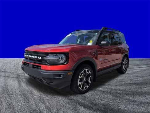 Used 2023 Ford Bronco Sport Outer Banks w/ Tech Package AWD/4WD image 8
