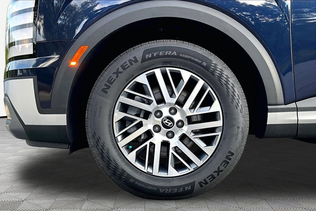 Used 2026 Hyundai Palisade SEL FWD image 26