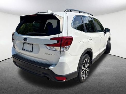 Certified 2023 Subaru Forester Limited AWD/4WD image 13