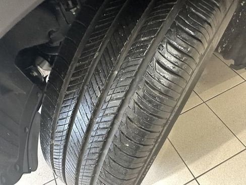 Used 2023 Ford Explorer XLT w/ Equipment Group 202A image 32