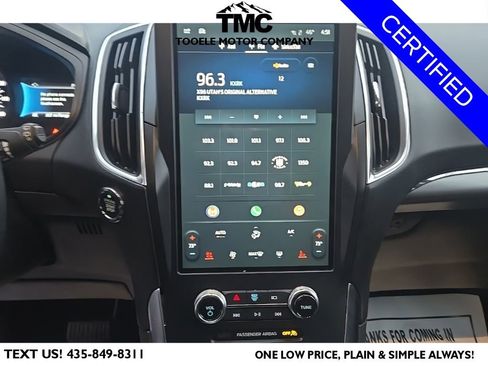 Used 2024 Ford Edge Titanium image 23