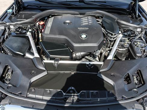 Used 2023 BMW 530i w/ Convenience Package RWD image 27