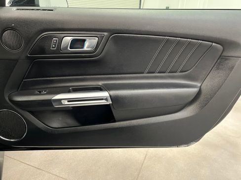 Used 2023 Ford Mustang Premium image 17