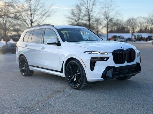 New 2026 BMW X7 xDrive40i w/ M Sport Package image 8