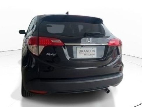 Used 2022 Honda HR-V LX image 8
