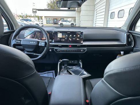 New 2026 Kia Sorento S w/ S Panoramic Sunroof Package image 17