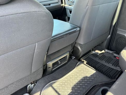 Used 2019 RAM 1500 Warlock AWD/4WD image 16