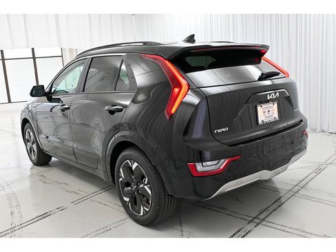 New 2025 Kia Niro Wave w/ Wave Preserve Package image 4
