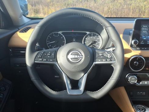 New 2025 Nissan Sentra SV w/ SV Premium Package image 12