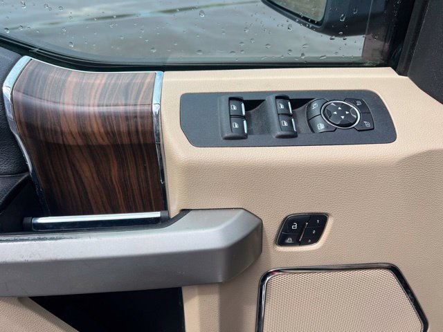 Used 2016 Ford F150 Lariat AWD/4WD image 19
