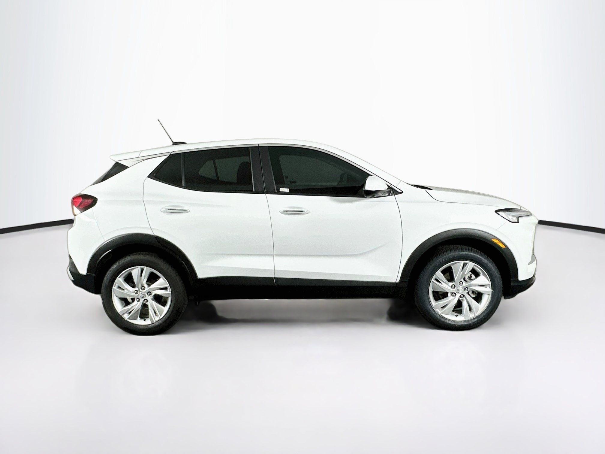 Used 2024 Buick Encore GX Preferred w/ Comfort Package AWD/4WD image 10