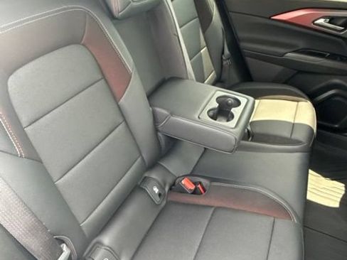 Used 2025 Chevrolet Equinox EV RS w/ Active Safety Package 3 AWD/4WD image 33