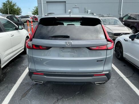 Used 2025 Honda CR-V Sport image 4