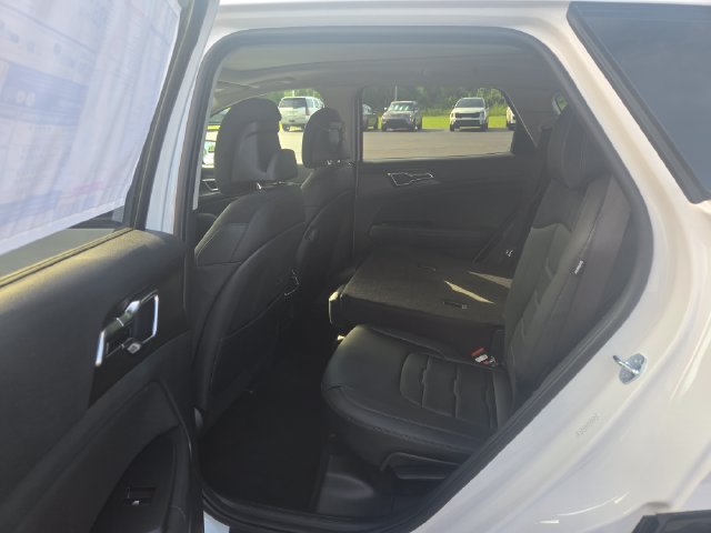 New 2026 Kia Sportage SX FWD image 19