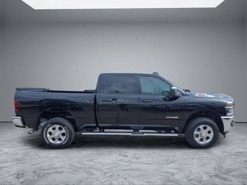 Used 2026 RAM 2500 Big Horn AWD/4WD image 8