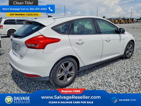Used 2016 Ford Focus SE FWD image 4