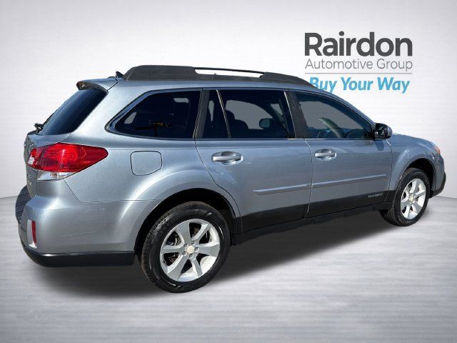 Used 2014 Subaru Outback 2.5i Premium w/ Moonroof Package AWD/4WD image 7