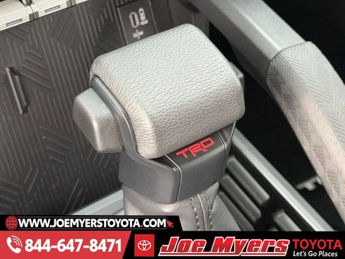 Certified 2025 Toyota Tacoma TRD Off-Road image 21