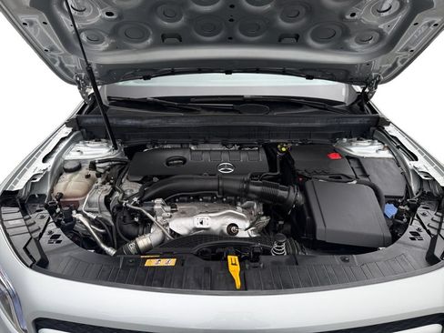 Used 2022 Mercedes-Benz GLB 250 4MATIC image 27