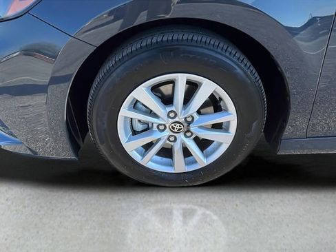 Used 2026 Toyota Camry LE image 10