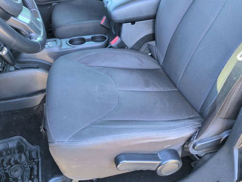 Used 2015 Jeep Wrangler Unlimited Sport w/ Quick Order Package 24S image 6