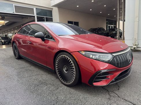 Used 2022 Mercedes-Benz EQS AMG 4MATIC image 4