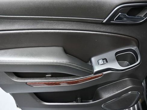 Used 2019 GMC Yukon XL SLT image 19