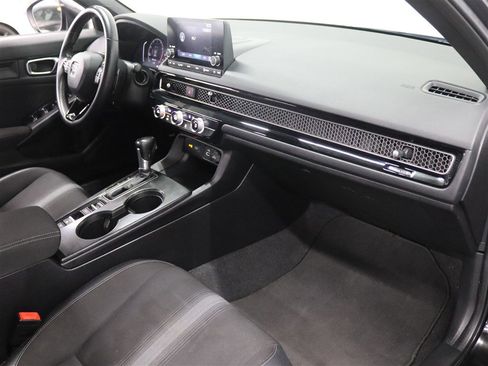 Used 2022 Honda Civic Sport image 28
